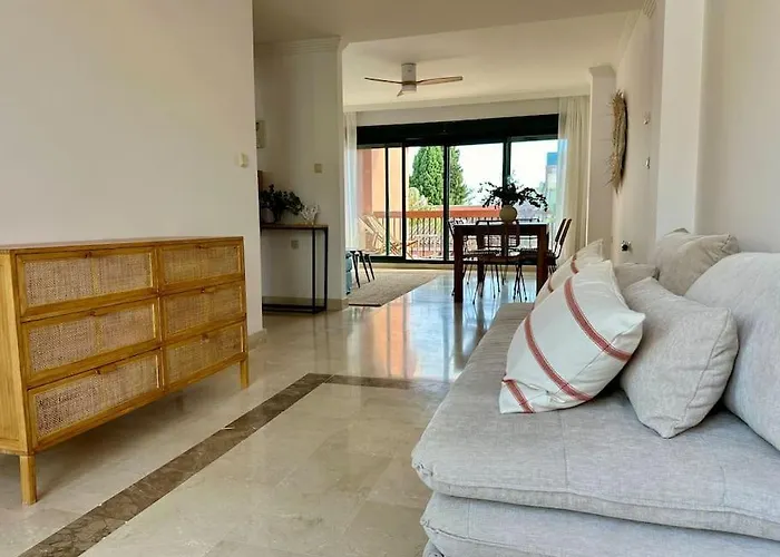 アパート Fantastico En Carib Playa Cabopino マルベーリャ